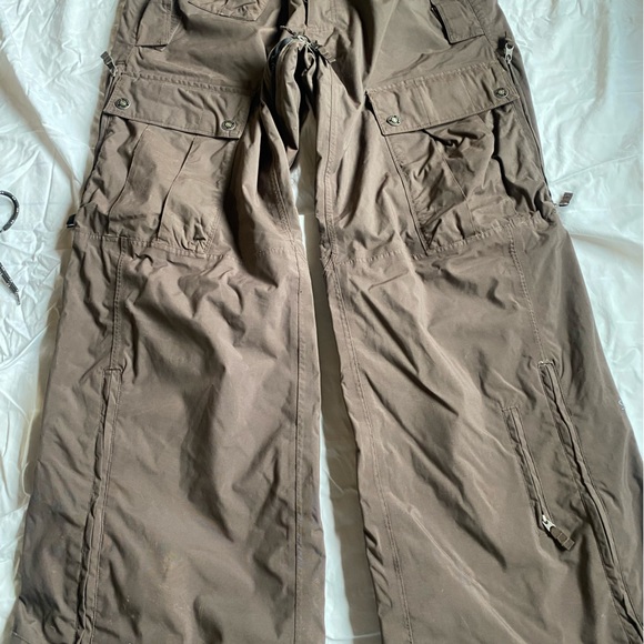 Mens medium snowpants - Picture 2 of 4